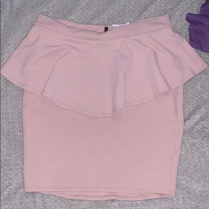 NEW WITH TAG CHARLOTTE RUSSE pencil skirt